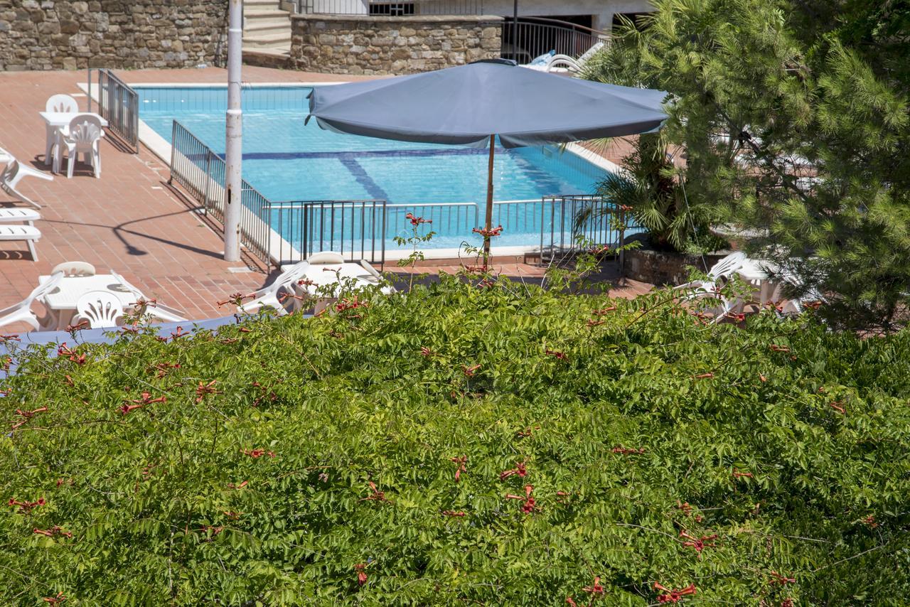 Hotel Eden Perdifumo Exterior photo